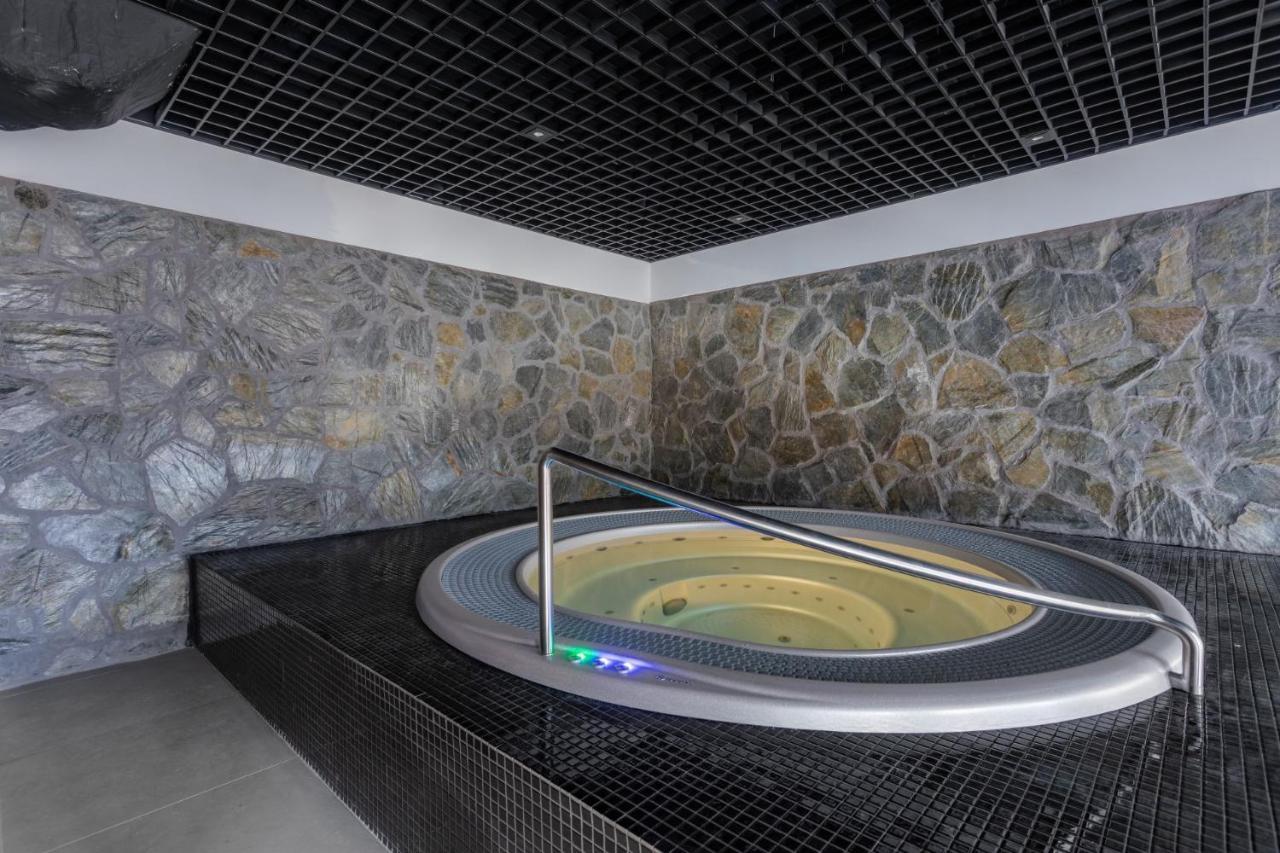 Park A11- Z Dostepem Do Basenu, Sauny, Jacuzzi, Silowni Appartamento